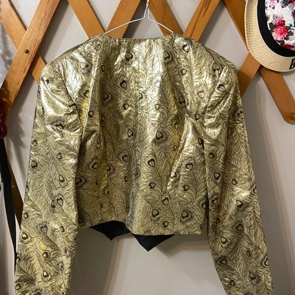 Cachet Gold Patterned Blazer - Picture 6 of 6